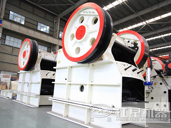 顎式破碎機 顎式破碎機