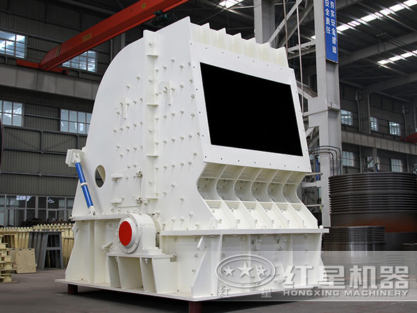 想要高產(chǎn)穩(wěn)產(chǎn)優(yōu)產(chǎn)——選擇反擊式破碎機(jī)，演繹一出破碎好戲