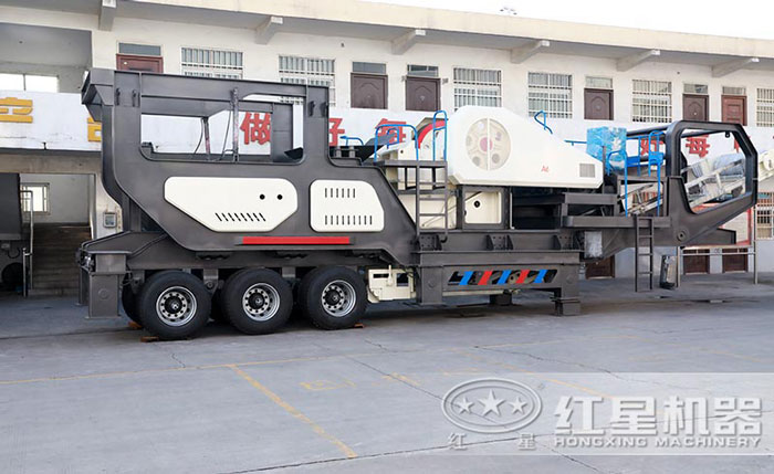 輪胎式移動(dòng)顎式破碎機(jī)轉(zhuǎn)彎很簡(jiǎn)單 輪胎式移動(dòng)顎式破碎機(jī)轉(zhuǎn)彎很簡(jiǎn)單