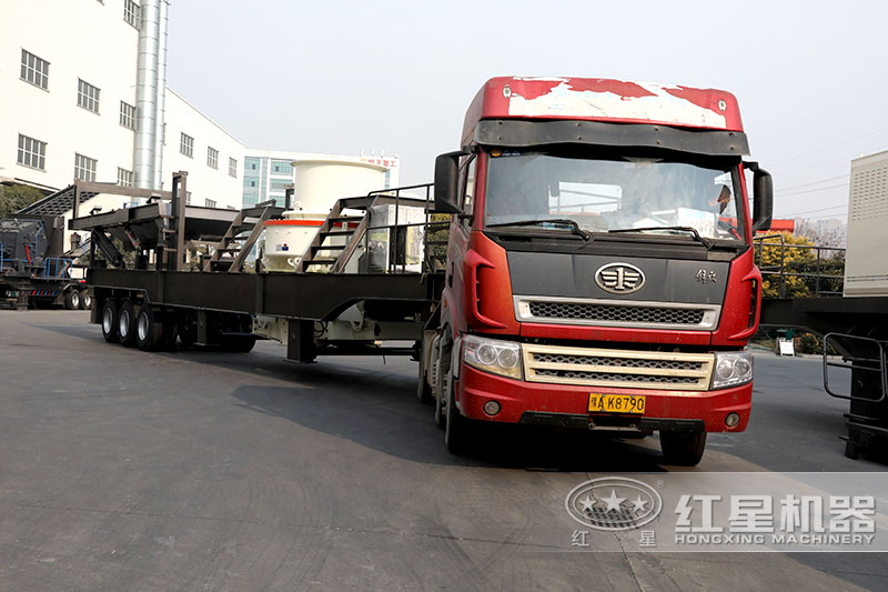 移動(dòng)制沙機(jī)出貨馬不停歇 移動(dòng)制沙機(jī)出貨馬不停歇