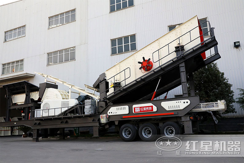 移動重錘式粉煤機(jī) 移動重錘式粉煤機(jī)