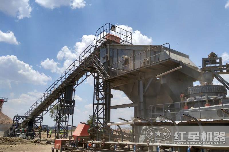 山皮石破碎、制沙生產(chǎn)作業(yè)現(xiàn)場(chǎng)