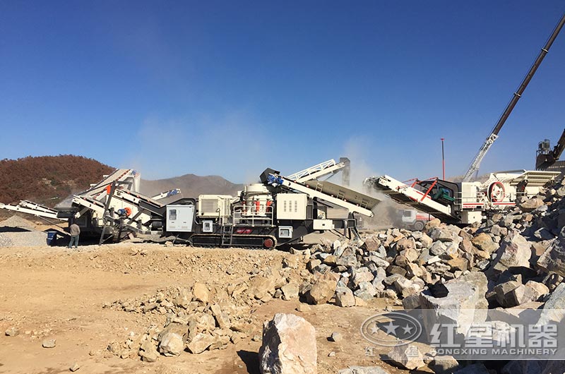 移動(dòng)石子破碎機(jī)產(chǎn)量是多少？出料不達(dá)標(biāo)的原因有哪些？