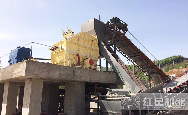 想買一臺破碎礦石的1315反擊破，多少錢？廠家給送貨嗎？