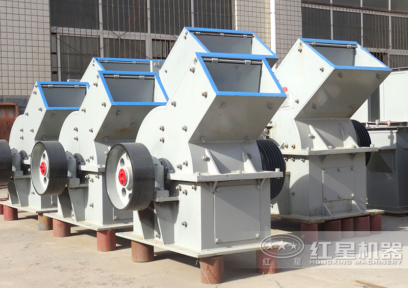 產(chǎn)量30噸錘式打砂機多少錢一臺，處理量由什么決定？