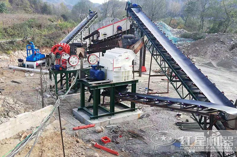 時產(chǎn)40噸小型制砂機多少錢一臺？圖片及型號