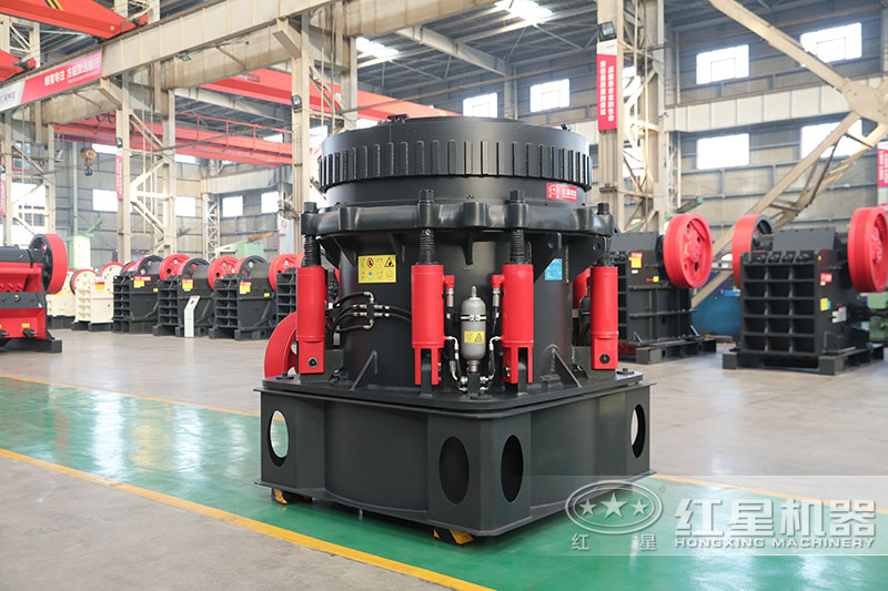 大塊石頭破碎機(jī)一天能碎多少?lài)嵤樱坑袔追N類(lèi)型？?jī)r(jià)格多少